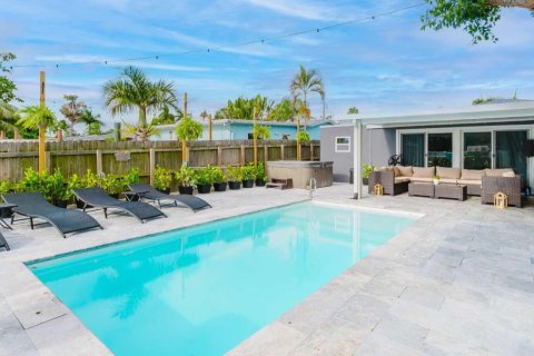 Villa ou maison à louer à Fort Lauderdale, Floride: 3 chambres, 133.04 m2 № 2375905 - photo 8