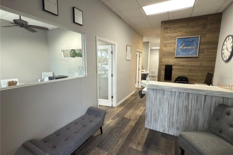 Immobilier commercial à louer à Port Charlotte, Floride: 98.1 m2 № 1853922 - photo 4