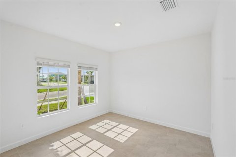 Villa ou maison à vendre à Punta Gorda, Floride: 4 chambres, 234.11 m2 № 2196292 - photo 6