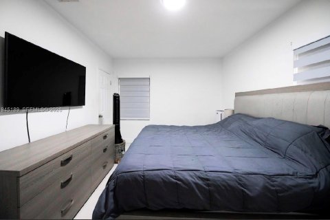 Купить виллу или дом в Майами, Флорида 2 спальни, 116.96м2, № 2001537 - фото 21