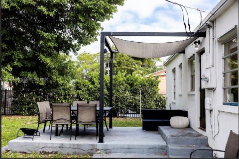 Купить виллу или дом в Майами, Флорида 2 спальни, 116.96м2, № 2001537 - фото 16