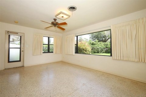 House in Orlando, Florida 4 bedrooms, 187.2 sq.m. № 1787724 - photo 20