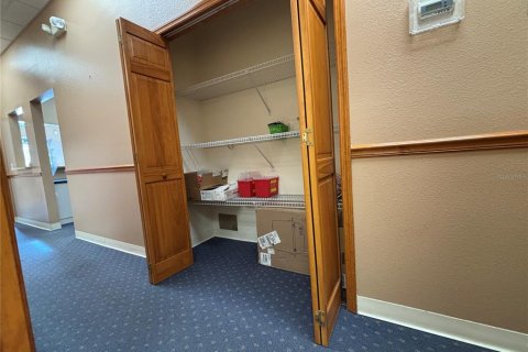 Immobilier commercial à louer à Palm Harbor, Floride: 178.37 m2 № 1642963 - photo 15
