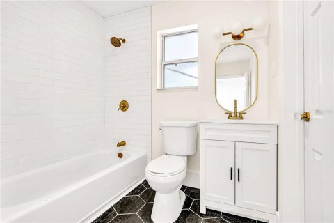 Casa en alquiler en Tampa, Florida, 4 dormitorios, 171.31 m2 № 1554139 - foto 12