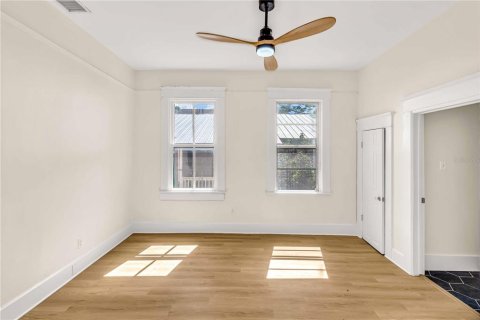 Casa en alquiler en Tampa, Florida, 4 dormitorios, 171.31 m2 № 1554139 - foto 11