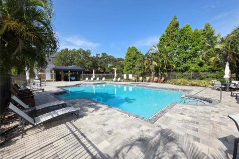 Townhouse in Tampa, Florida 3 bedrooms, 159.23 sq.m. № 1810154 - photo 24