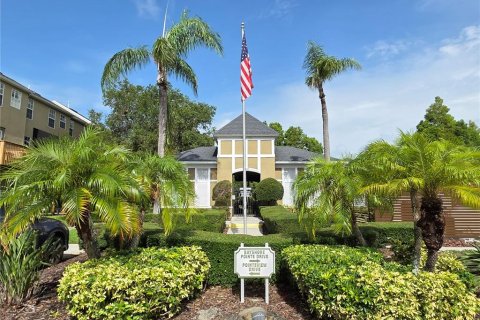 Townhouse in Tampa, Florida 3 bedrooms, 159.23 sq.m. № 1810154 - photo 27