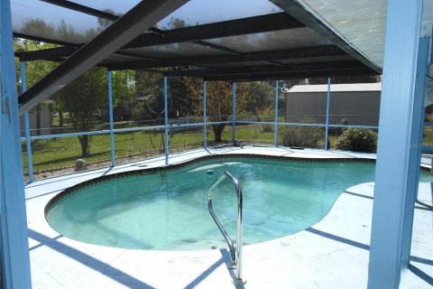 House in Spring Hill, Florida 2 bedrooms, 113.71 sq.m. № 2232247 - photo 10