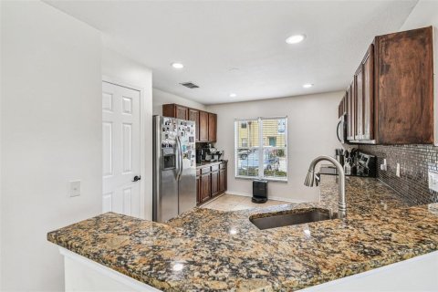 Touwnhouse à vendre à Clearwater, Floride: 3 chambres, 132.76 m2 № 1899856 - photo 10