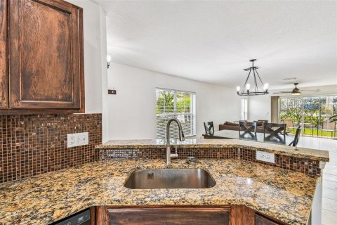 Touwnhouse à vendre à Clearwater, Floride: 3 chambres, 132.76 m2 № 1899856 - photo 14