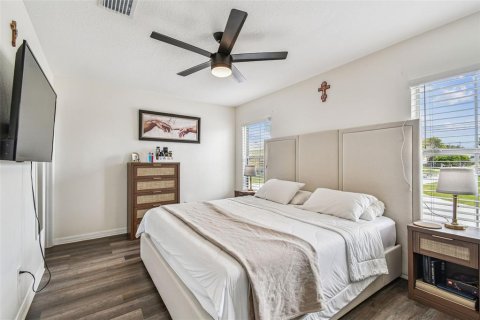 Touwnhouse à vendre à Clearwater, Floride: 3 chambres, 132.76 m2 № 1899856 - photo 19