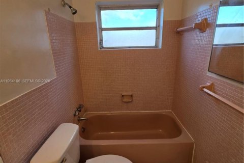 Copropriété à louer à Plantation, Floride: 1 chambre, 61.04 m2 № 2026210 - photo 12