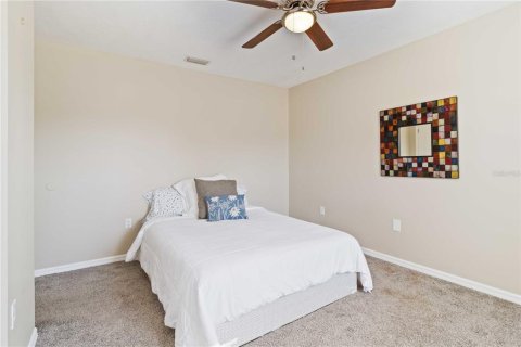 House in Venice, Florida 3 bedrooms, 151.24 sq.m. № 1568391 - photo 12