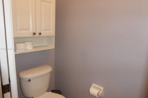 Купить таунхаус в Хомстед, Флорида 3 спальни, 134.89м2, № 2008505 - фото 7