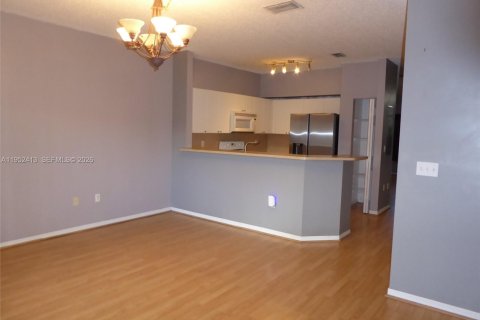 Купить таунхаус в Хомстед, Флорида 3 спальни, 134.89м2, № 2008505 - фото 6