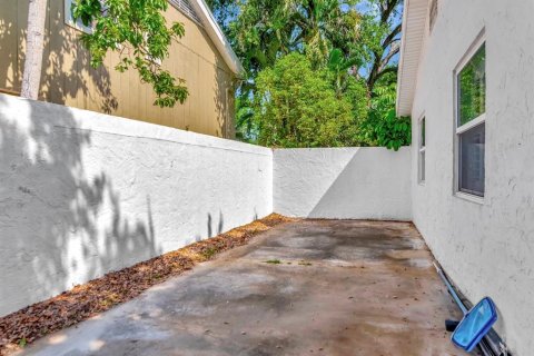 Villa ou maison à vendre à Saint Petersburg, Floride: 3 chambres, 179.95 m2 № 1640145 - photo 16