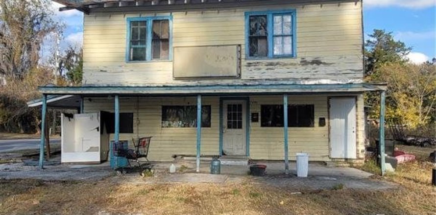 Commercial property in Williston, Florida № 1535014
