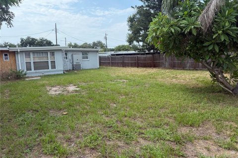 Villa ou maison à vendre à Largo, Floride: 3 chambres, 68.56 m2 № 2204265 - photo 10