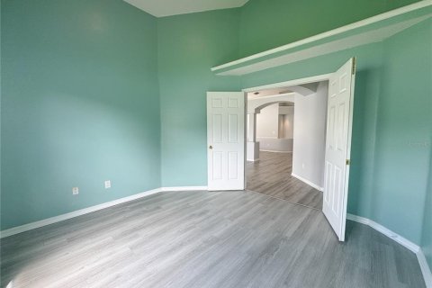 Снять в аренду виллу или дом в Уэсли-Чепел, Флорида 7 комнат, 164.99м2, № 1851262 - фото 21