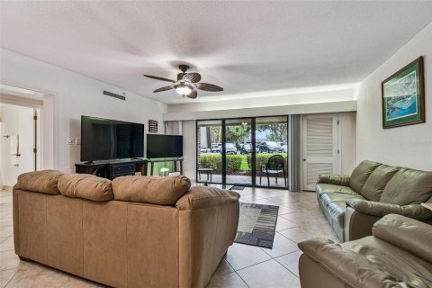 Condominio en venta en Palm Harbor, Florida, 1 dormitorio, 76.64 m2 № 2104359 - foto 9