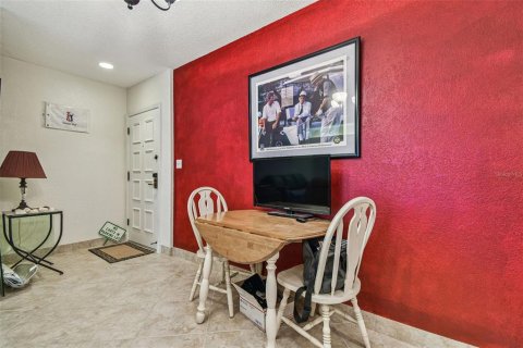 Condominio en venta en Palm Harbor, Florida, 1 dormitorio, 76.64 m2 № 2104359 - foto 7