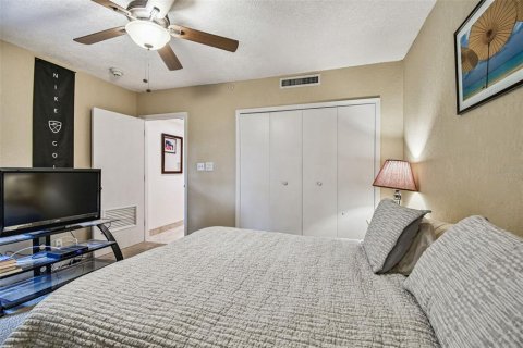 Condominio en venta en Palm Harbor, Florida, 1 dormitorio, 76.64 m2 № 2104359 - foto 25