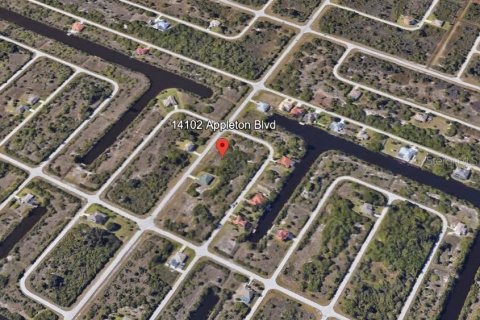 Land in Port Charlotte, Florida № 2160764 - photo 2