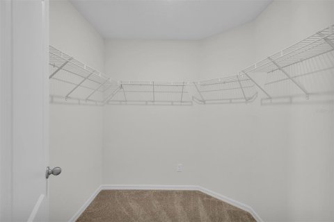 House in Palm Coast, Florida 4 bedrooms, 171.4 sq.m. № 2222924 - photo 14