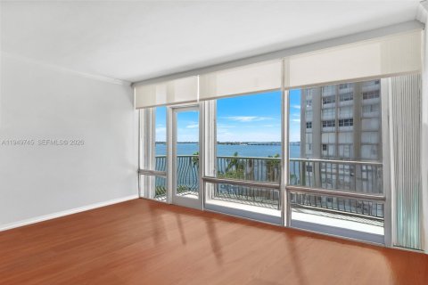 Copropriété à vendre à Miami, Floride: 1 chambre, 73.11 m2 № 2007356 - photo 3