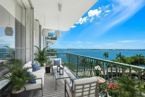 Copropriété à vendre à Miami, Floride: 1 chambre, 73.11 m2 № 2007356 - photo 2
