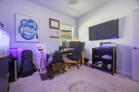 Casa en venta en Port St. Lucie, Florida, 4 dormitorios, 175.96 m2 № 2154374 - foto 25