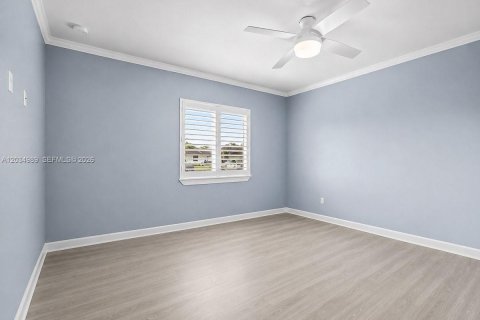 Casa en venta en Homestead, Florida, 5 dormitorios, 198.44 m2 № 2248601 - foto 14