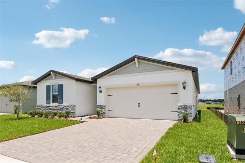 Casa en Zephyrhills, Florida 4 dormitorios, 203.73 m2 № 2116256