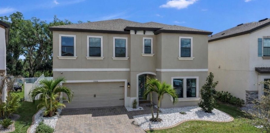Casa en Riverview, Florida 5 dormitorios, 316.61 m2 № 2214905
