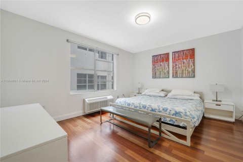 Condominio en venta en Miami Beach, Florida, 1 dormitorio, 58.25 m2 № 1965642 - foto 10