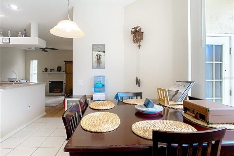 Casa en venta en Brooksville, Florida, 3 dormitorios, 184.13 m2 № 1523601 - foto 27