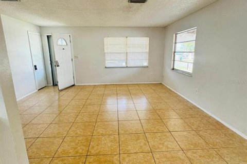 Villa ou maison à vendre à Citrus Springs, Floride: 3 chambres, 110 m2 № 1620846 - photo 3