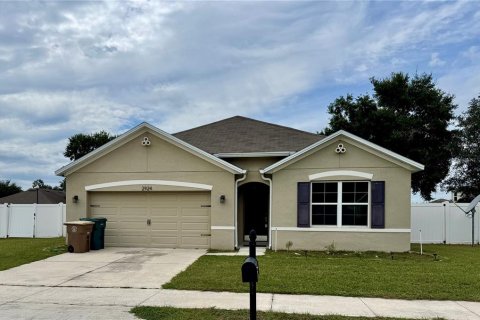 House in Ocala, Florida 4 bedrooms, 169.83 sq.m. № 1900412 - photo 2