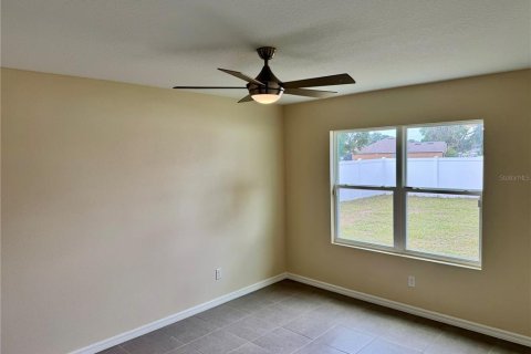 House in Ocala, Florida 4 bedrooms, 169.83 sq.m. № 1900412 - photo 19