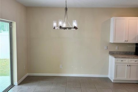 House in Ocala, Florida 4 bedrooms, 169.83 sq.m. № 1900412 - photo 13