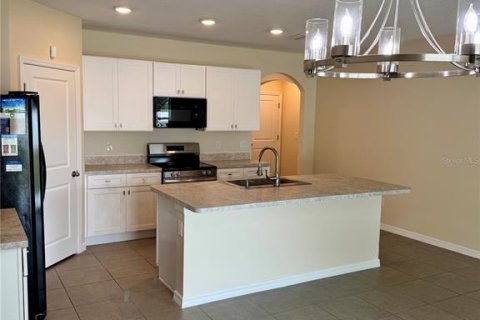 House in Ocala, Florida 4 bedrooms, 169.83 sq.m. № 1900412 - photo 8