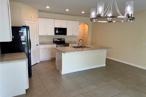 House in Ocala, Florida 4 bedrooms, 169.83 sq.m. № 1900412 - photo 7