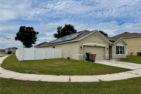 House in Ocala, Florida 4 bedrooms, 169.83 sq.m. № 1900412 - photo 4