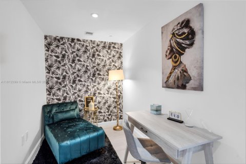 Copropriété à louer à Miami, Floride: 2 chambres, 86.03 m2 № 1756793 - photo 2