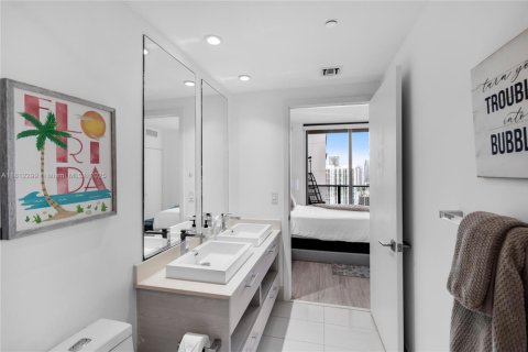 Copropriété à louer à Miami, Floride: 2 chambres, 86.03 m2 № 1756793 - photo 15