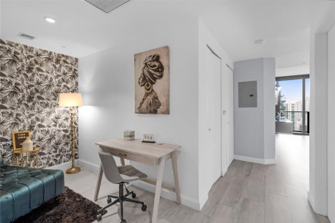 Copropriété à louer à Miami, Floride: 2 chambres, 86.03 m2 № 1756793 - photo 3