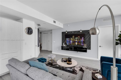 Copropriété à louer à Miami, Floride: 2 chambres, 86.03 m2 № 1756793 - photo 6