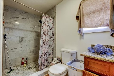 Villa ou maison à vendre à Tampa, Floride: 5 chambres, 218.41 m2 № 2195273 - photo 24
