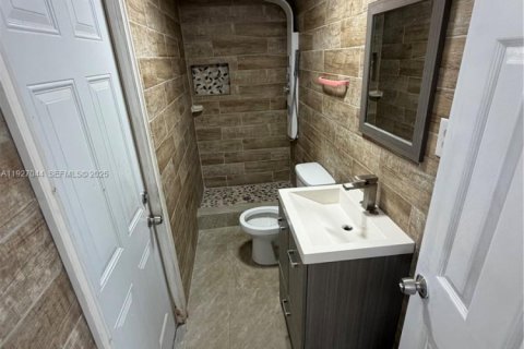 Villa ou maison à vendre à Miami, Floride: 4 chambres, 160.91 m2 № 1987359 - photo 7