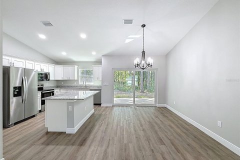 Villa ou maison à vendre à Dunnellon, Floride: 3 chambres, 136.75 m2 № 1740497 - photo 12